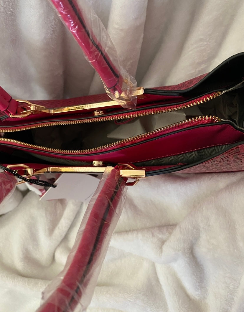 Scarlet Signature Purse